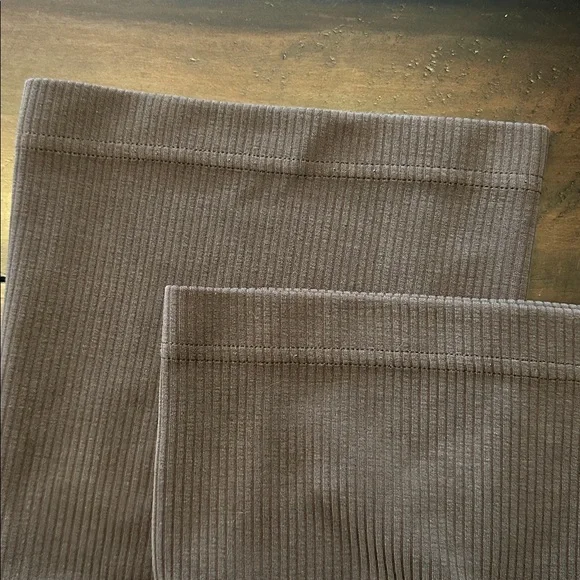 lululemon Brown Ribbed Align Ribbed flare - Picture 4 of 4